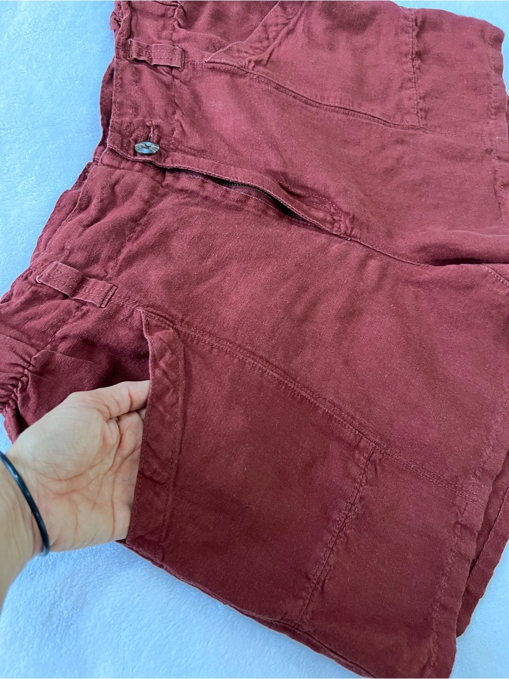 Old Navy Burgundy High-Rise Linen-Blend Shorts - Picture 7 of 8